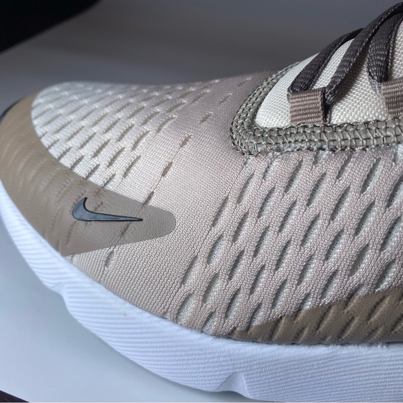 Nike Air Max 270 Festive Brown Sneakers - Picture 5 of 10